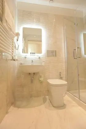 Standard Üç Kişilik Oda