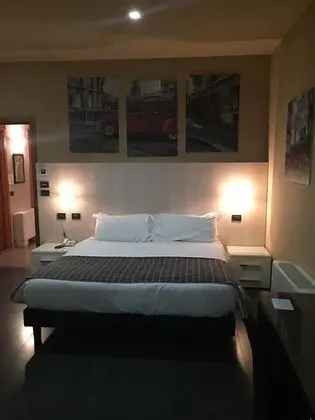 Deluxe Tek Büyük veya İki Ayrı Yataklı Oda, Sigara İçilmez, Bahçe Manzaralı
