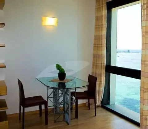 Deluxe Stüdyo, Deniz Manzaralı