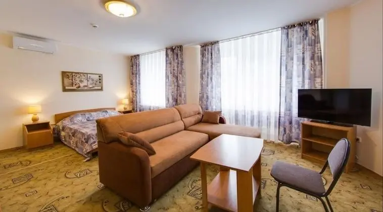 Comfort Tek Büyük Yataklı Oda