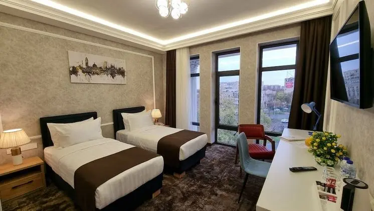 Deluxe İki Ayrı Yataklı Oda