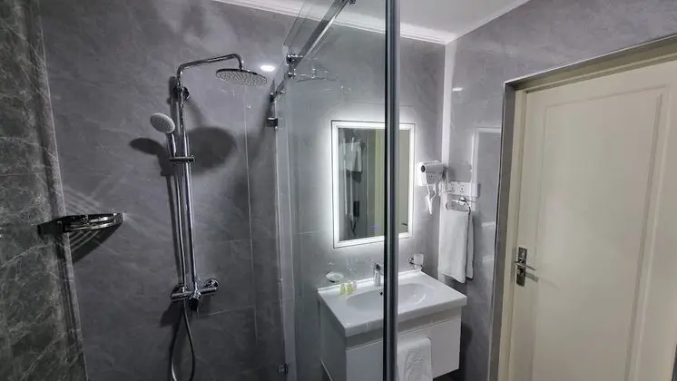 Deluxe İki Ayrı Yataklı Oda