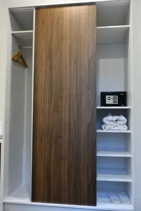 Standard Tek Büyük veya İki Ayrı Yataklı Oda, Şehir Manzaralı