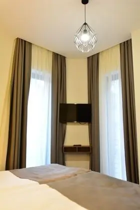 Superior Tek Büyük veya İki Ayrı Yataklı Oda