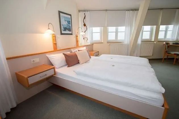 Comfort Tek Büyük Yataklı Oda