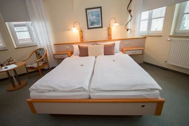 Comfort Tek Büyük Yataklı Oda