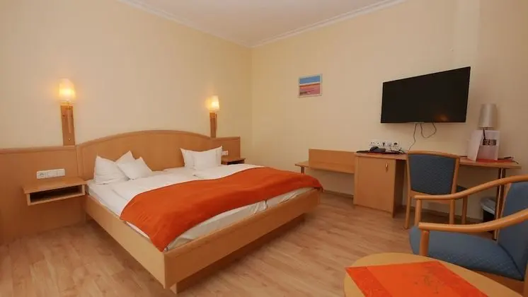 Tek Büyük Yataklı Oda, Balkon