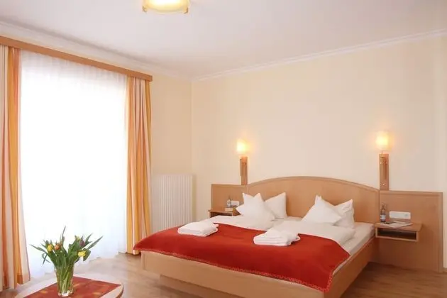 Tek Büyük Yataklı Oda, Balkon, Denize Bakan