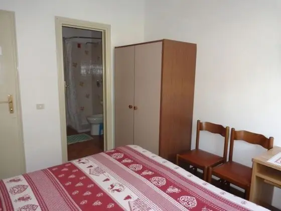 Tek Büyük veya İki Ayrı Yataklı Oda