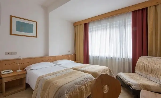 Tek Büyük veya İki Ayrı Yataklı Oda