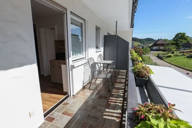 Tek Büyük Yataklı Oda, Balkon