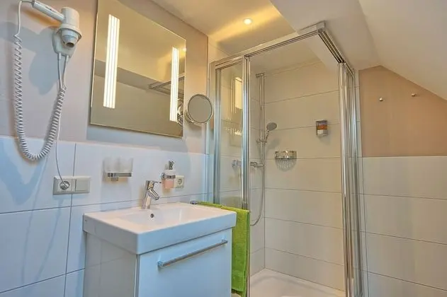 Tek Büyük Yataklı Oda, Balkon