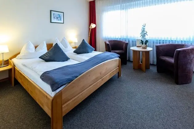 Classic Tek Büyük Yataklı Oda