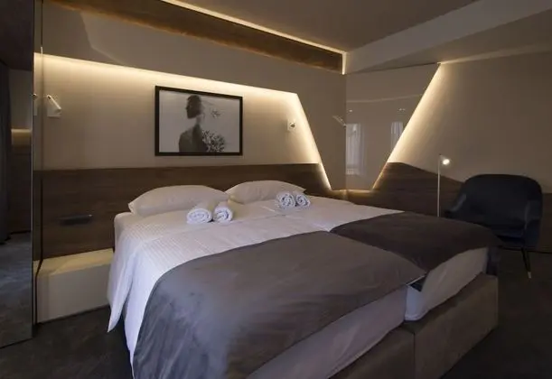 Deluxe Tek Büyük veya İki Ayrı Yataklı Oda, Balkon