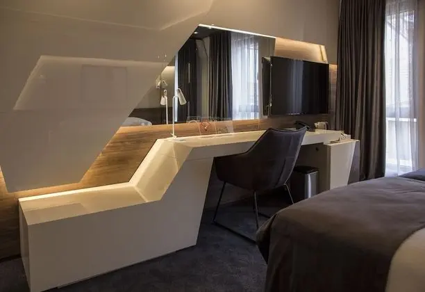 Deluxe Tek Büyük veya İki Ayrı Yataklı Oda, Balkon