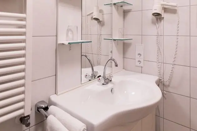 Deluxe Tek Büyük Yataklı Oda, Balkon