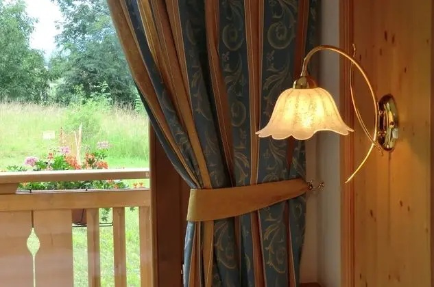 Classic Tek Büyük Yataklı Oda, Balkon, Dağ Manzaralı