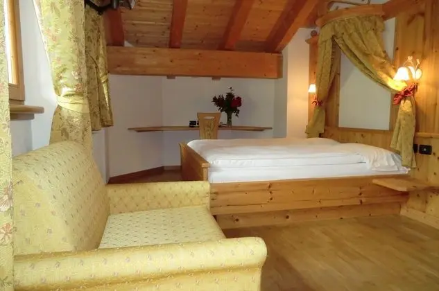 Junior Süit, Balkon, Dağ Manzaralı