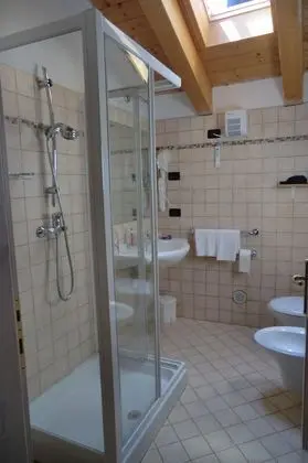 Superior Tek Büyük Yataklı Oda, Balkon, Dağ Manzaralı