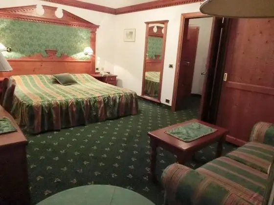 Comfort Tek Büyük Yataklı Oda