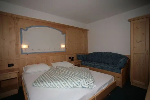 Üç Kişilik Oda, Balkon