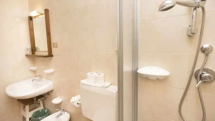 Classic Tek Büyük Yataklı Oda, Balkon