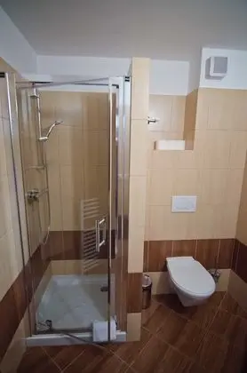 Tek Büyük Yataklı Oda, 1 Büyük (Queen) Boy Yatak, Dağ Manzaralı