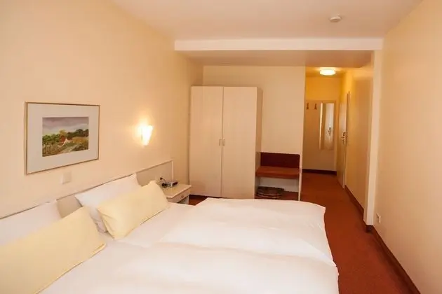 Superior Tek Büyük Yataklı Oda, Balkon, Nehir Manzaralı