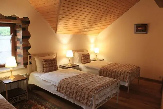 Standard Üç Kişilik Oda, Bahçe Manzaralı (Ani)