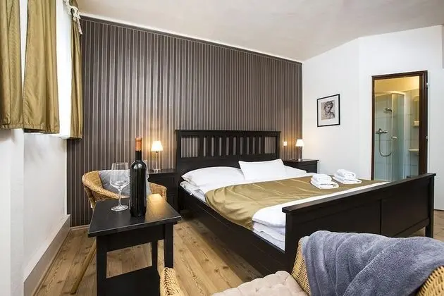 Tek Büyük Yataklı Oda, 1 Yatak Odası (with extra bed)
