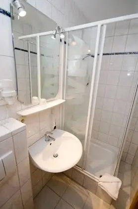 Tek Kişilik Oda