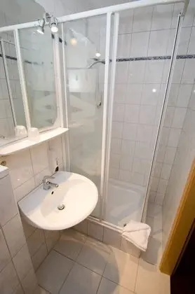Tek Kişilik Oda