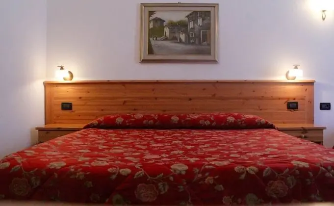 Tek Büyük Yataklı Oda, Balkon