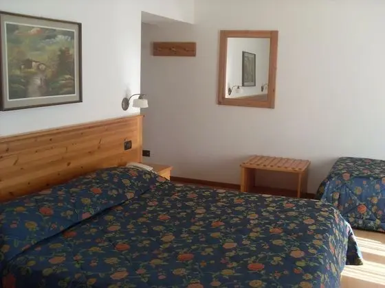 Üç Kişilik Oda, Balkon