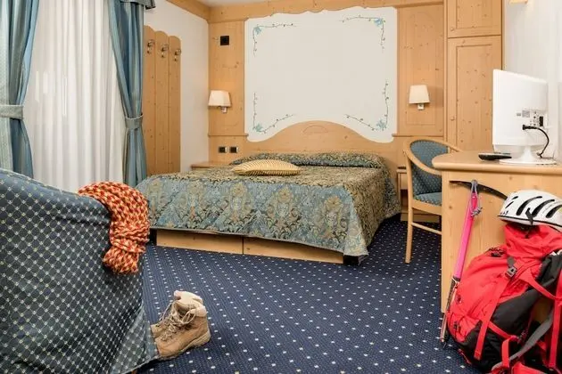 Superior Tek Büyük veya İki Ayrı Yataklı Oda