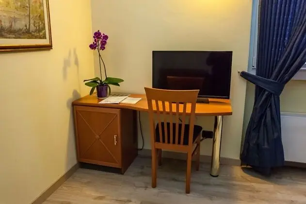 Superior Üç Kişilik Oda, 1 Yatak Odası, Özel Banyo (Elevator)