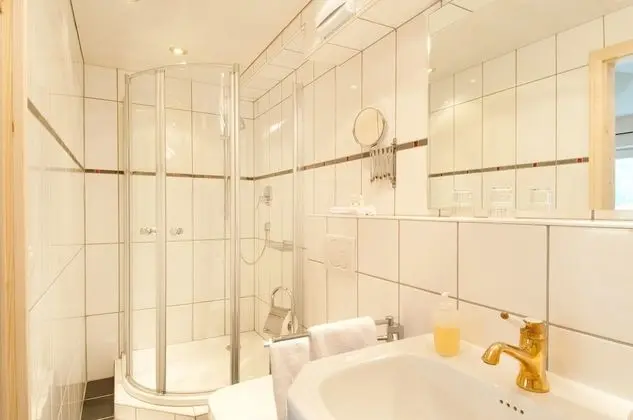 Deluxe Tek Büyük Yataklı Oda, Balkon