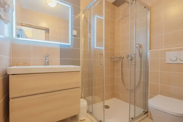 Standard Tek Büyük veya İki Ayrı Yataklı Oda