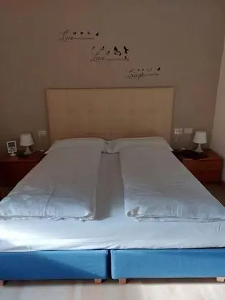 Economy Tek Büyük veya İki Ayrı Yataklı Oda