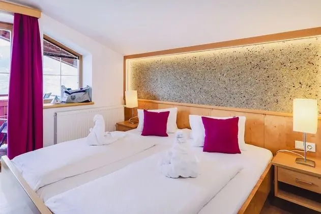 Tek Büyük Yataklı Oda, Balkon