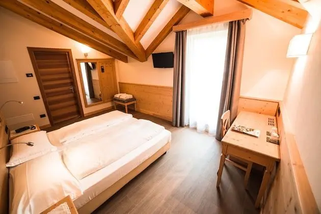 Tek Büyük veya İki Ayrı Yataklı Oda (Spa Access)