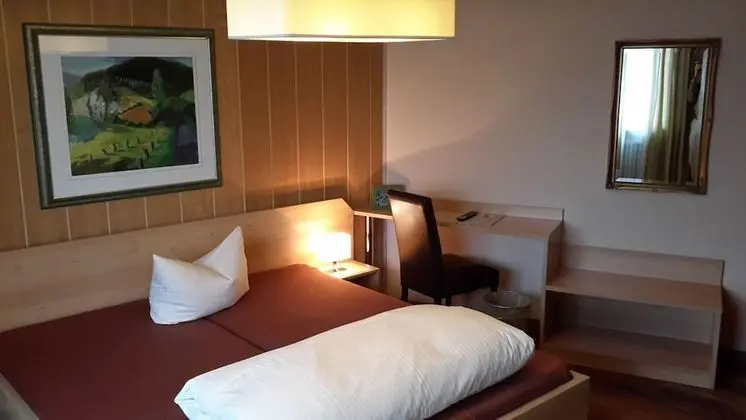 Tek Büyük Yataklı Oda