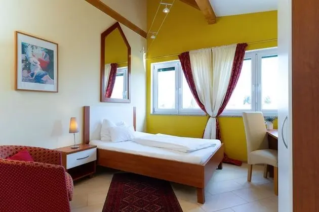 Deluxe Tek Kişilik Oda