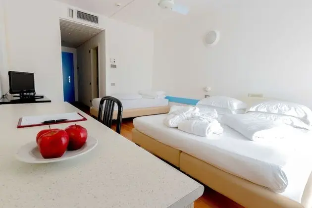 Standard Üç Kişilik Oda, Balkon