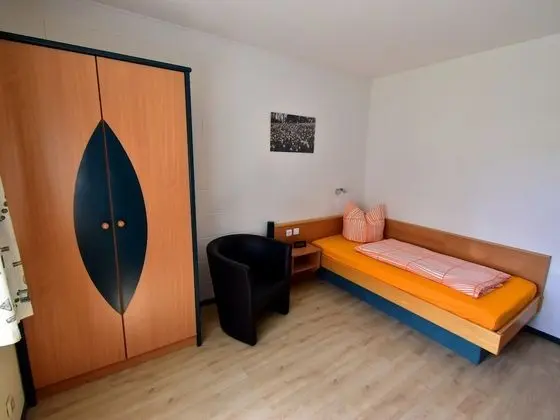 Comfort Tek Kişilik Oda, Özel Banyo, Bahçe Manzaralı