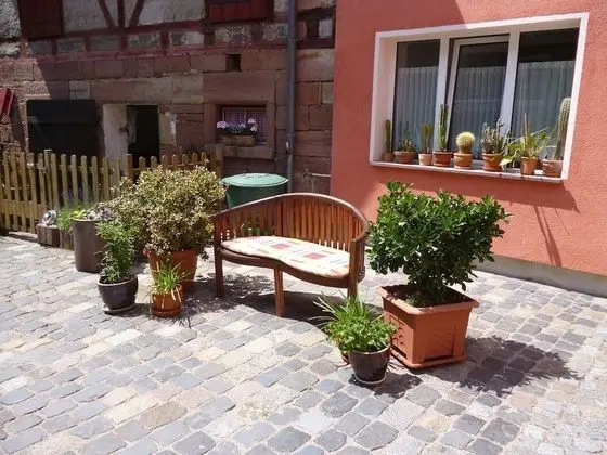 Comfort Tek Kişilik Oda, Özel Banyo, Bahçe Manzaralı