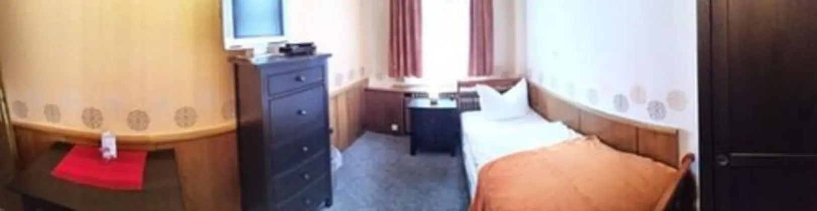 Basic Tek Kişilik Oda, 1 Tek Kişilik Yatak, Sigara İçilmez