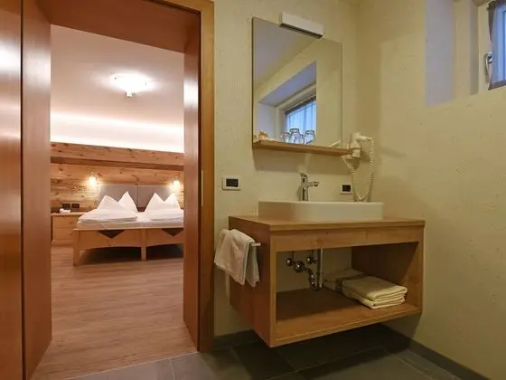 Standard Üç Kişilik Oda, Zemin Kat