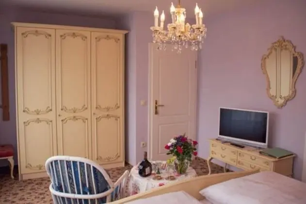 Tek Büyük Yataklı Oda, Balkon