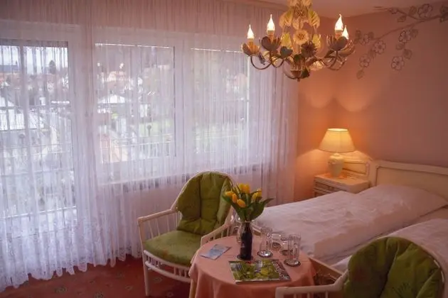 Tek Büyük Yataklı Oda, Balkon (Stay 7 and SAVE)